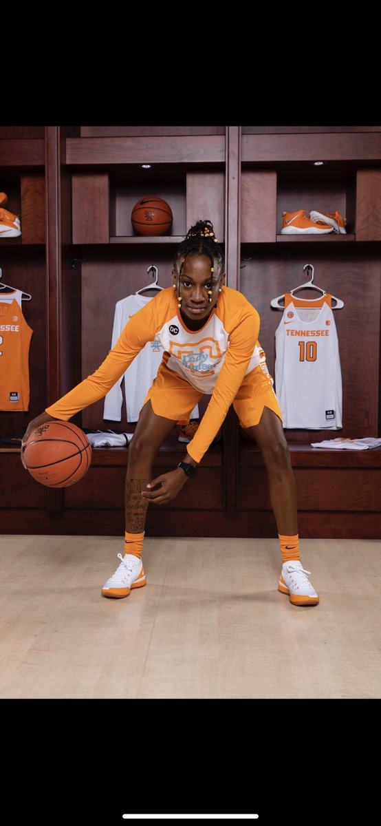 BrizZy15_'s tweet photo. Committed 🍊.! @LadyVol_Hoops https://t.co/SKNSk47d80