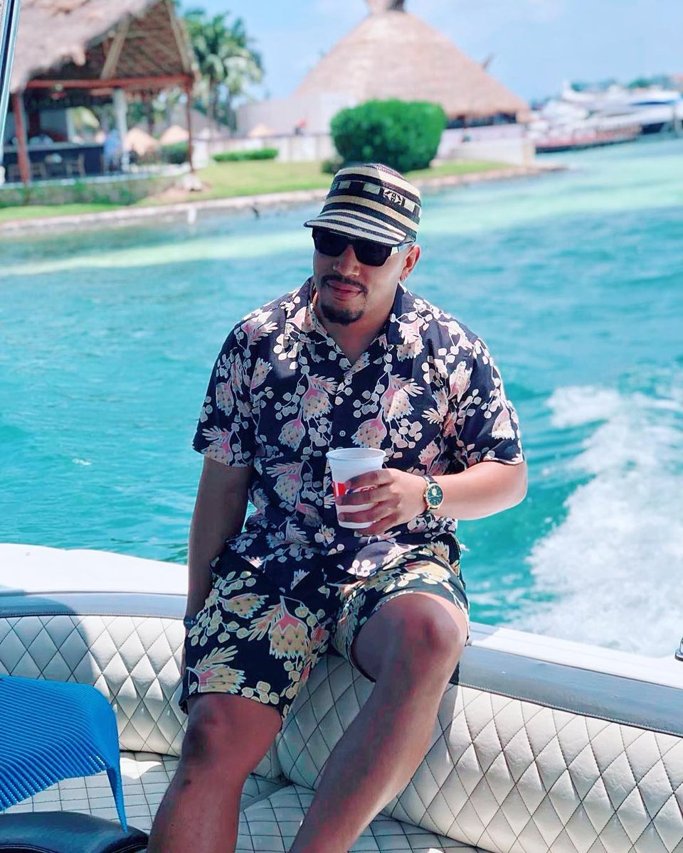 EYEDEAL BAYANO SE REENCUENTRA CON SUS RAÍCES CON “DALE DALE”

Leer mas aqui: bit.ly/33LDqkj