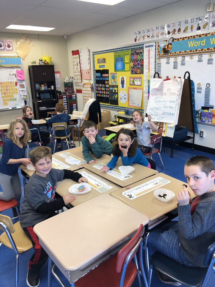 MrsCibellis's tweet photo. We did it again! Everyone scored an 80% or higher on their Unit 5 Fundations test! #onesmallthing #stewshines https://t.co/QKUpoCztay