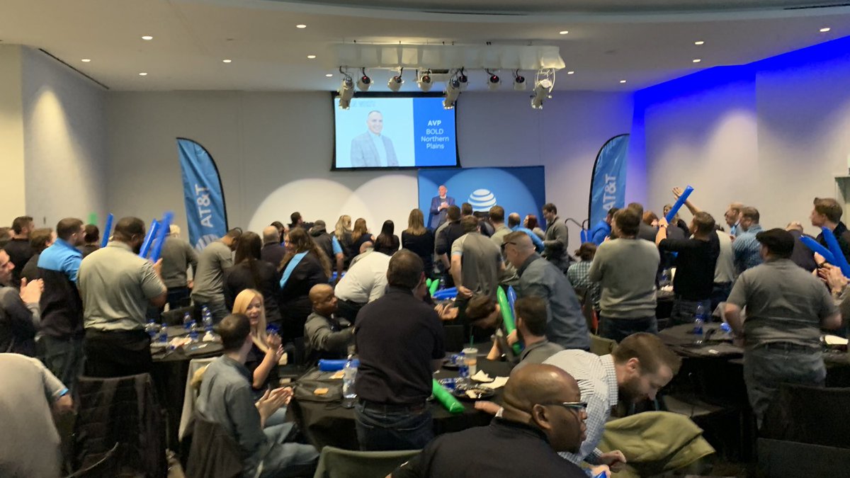 B-West getting the crowd fired up for our AT&amp;T TV launch party! This team is skilled up &amp; ready to deliver!! 

#BOLDNorthernPlains #POWERcentral #televisionary #ItsGrowTime
