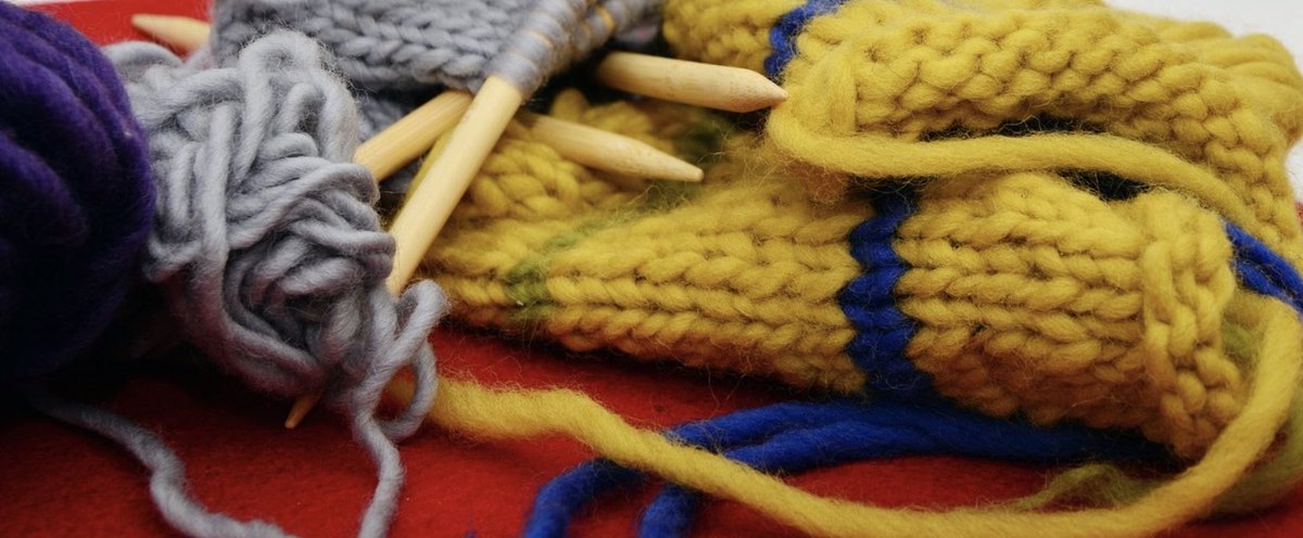 BristolLibForum's tweet photo. Meets every fortnight in #FishpondsLibrary #Bristol

🧶Knit &amp; Natter 
🧶Happens fortnightly - Thursday 2:15pm &amp; Saturday 2pm
🧶Call 0117 903 8560 for details &amp; dates

#Fishponds #Knitting

@fishpondsvoice @fbcbristol @FishpondsHaart @FishpondsGFNP @FishpondsFoodA https://t.co/CvoQwoSTIh