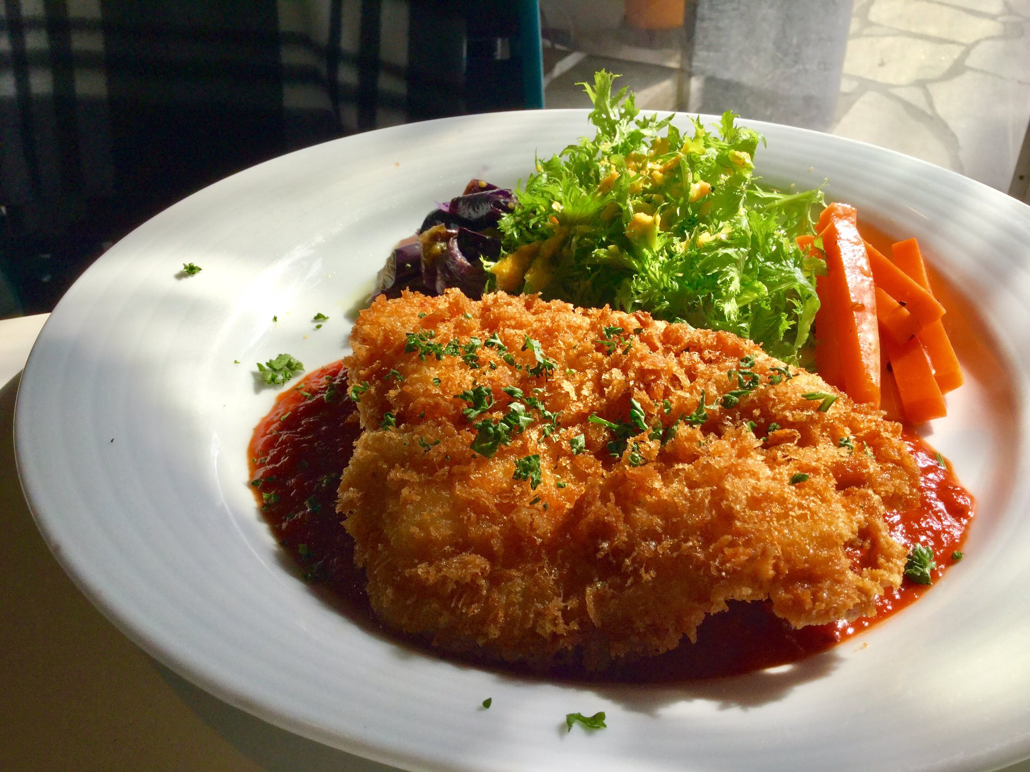 Good Morning Cafe早稲田 こんにちは 本日の日替わりメニューです 白身魚 パン粉揚げ トマトソースオリーブ風味 タコとオリーブのトマトソースパスタ 食欲の秋です 沢山美味しいものを食べて冬に備えていきましょう T Co