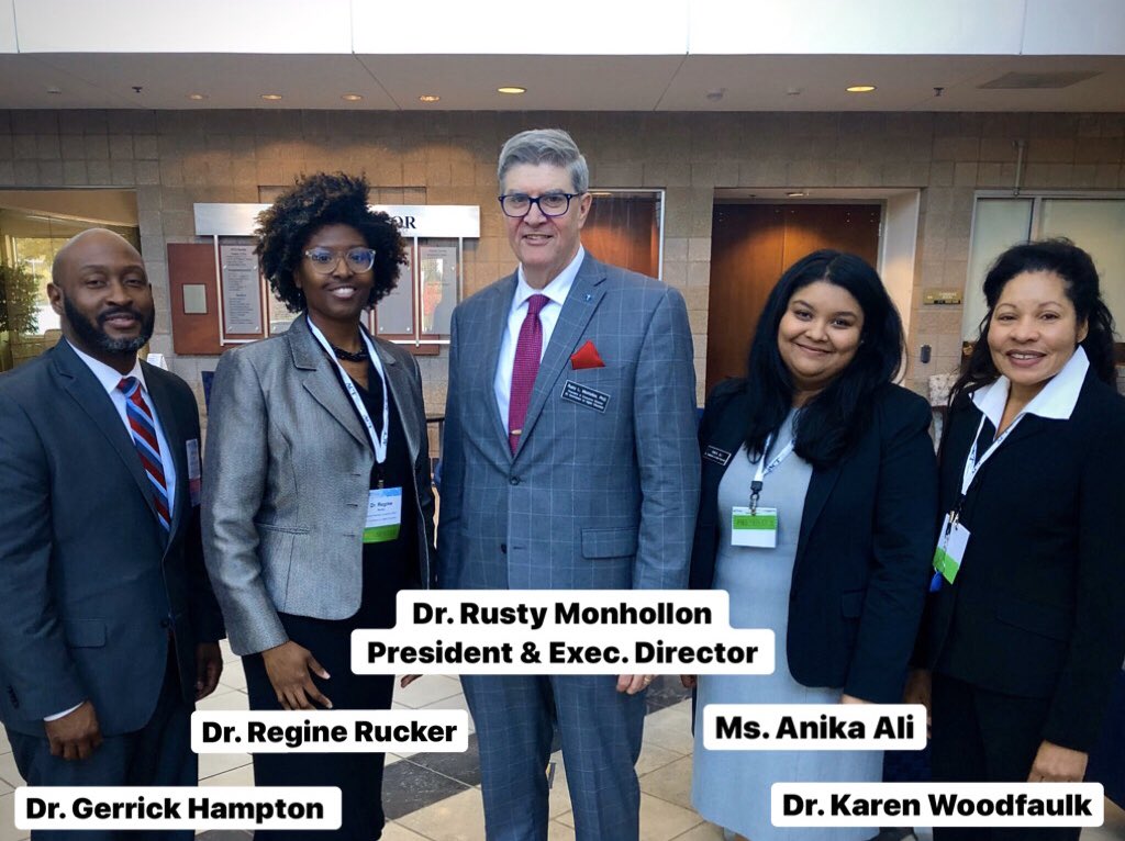 SCCommHigherEd's tweet photo. Today at the 2019 SC #ACTConference, CHE engaged state education and workforce partners to discuss the future of SC’s higher ed. and college:
      ✅ access,
      ✅ financial planning, &amp;
      ✅ economic alignment.

Looking forward to more #CommunityDiscussions. https://t.co/Lj9o6nKiE0