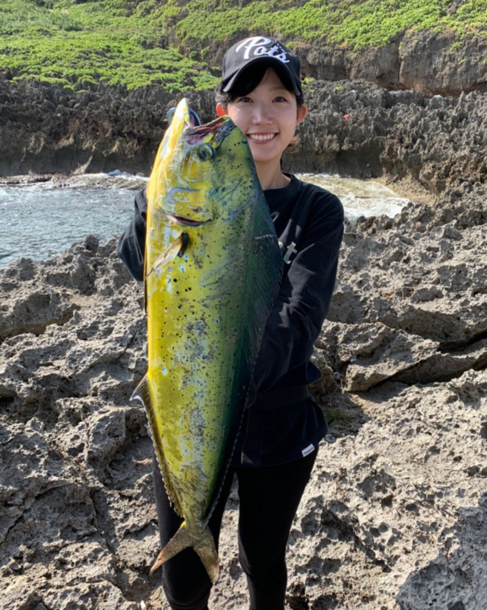 Tetrapots Official マンビカー 釣りに行ってきました 楽しすぎましたー ドキドキチェイスも最高でしたよ ただ 今は筋肉痛と戦ってますww Tetrapots テトラポッツ 沖縄 Okinawa 日本 Japan 釣り Fishing シイラ マンビカー ショア