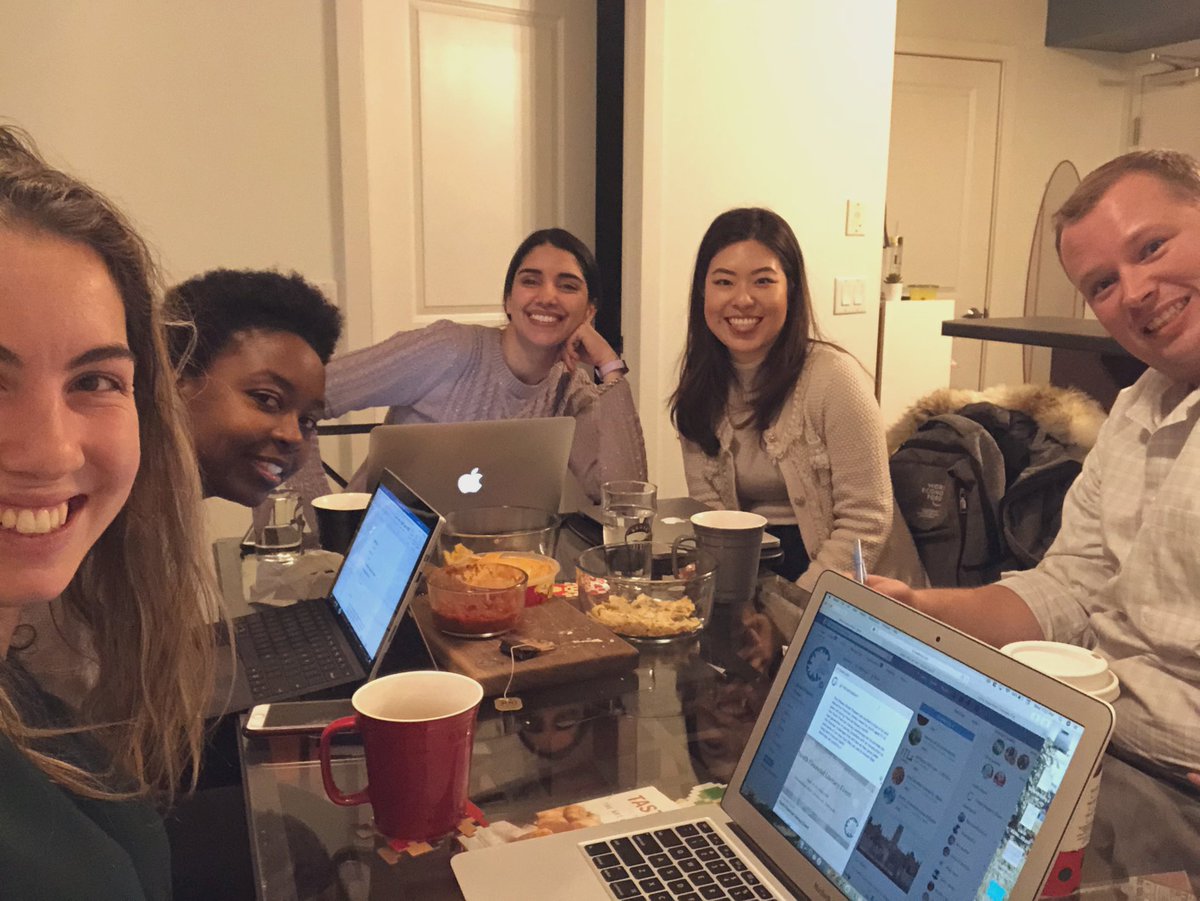 R8BLAT's tweet photo. Working on organizing the @OttawaShapers Youth Financial Literacy day that’s happening this Saturday at @uOttawa 

🎉A fun and FREE workshop for youth aged 10-13 to learn how to manage, save, &amp; budget 💰 

👉 More info: https://t.co/D3ea7QOAXn https://t.co/amLsAuoehE