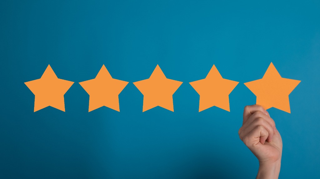 pbshoulderinst's tweet photo. "Before I went to see Dr. Simovitch, I could barely use my left arm. It is now going to be one year since my surgery, and I couldn't be happier." Verified Patient. Visit Palm Beach Shoulder Institute for expert care, call 561-694-7776 today! https://t.co/RnwUJXlZv2