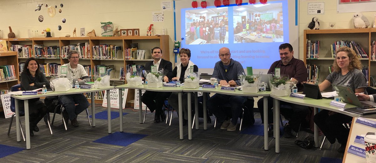 PHSD23's tweet photo. Nov. 15th is #ThankABoardMember Day.
Thank you to our Board of Education for all you do for the district! Happy School Board Members Day #proud2BD23 #phsd23 https://t.co/Zup53akxe4