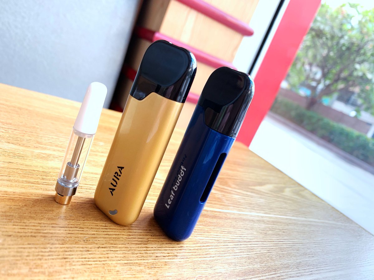 leafbuddi's tweet photo. #AURA, for high privacy CBD vaping.
ORDER now! 🌐 https://t.co/Olr8U20vsR
.
#leafbuddi #ivapeivote #cbd #vape #stoner #vapelife #vapecommunity #vapepenkit #cbdbattery #vapers https://t.co/m69YWWh7In