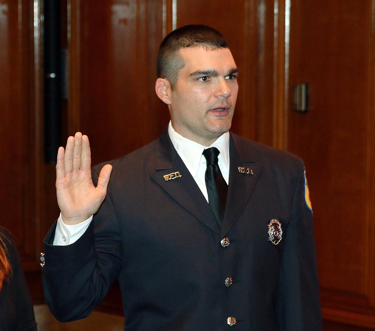 telegramdotcom's tweet photo. Menard, Doherty High graduate, remembered as a good colleague and neighbor
https://t.co/A4OoHyVe53 @BLeeTG @WorcesterFD https://t.co/rHWo8w56rT