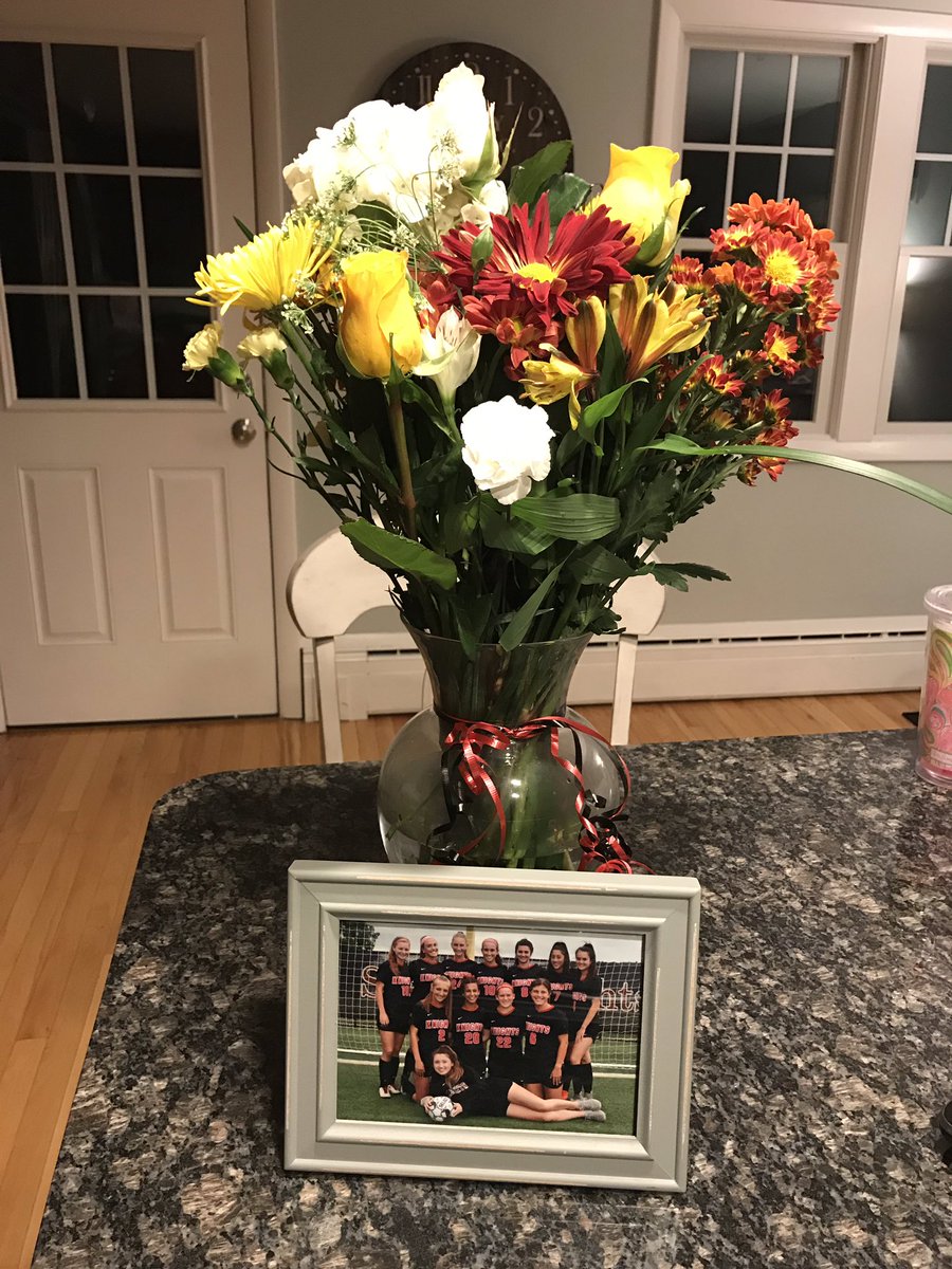 NA_GirlsSoccer's tweet image. What a great night celebrating a fantastic team. We will miss our seniors. #thankyou #knightssoccer #fall2019