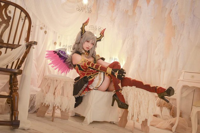 Twitterのコスプレ画像18