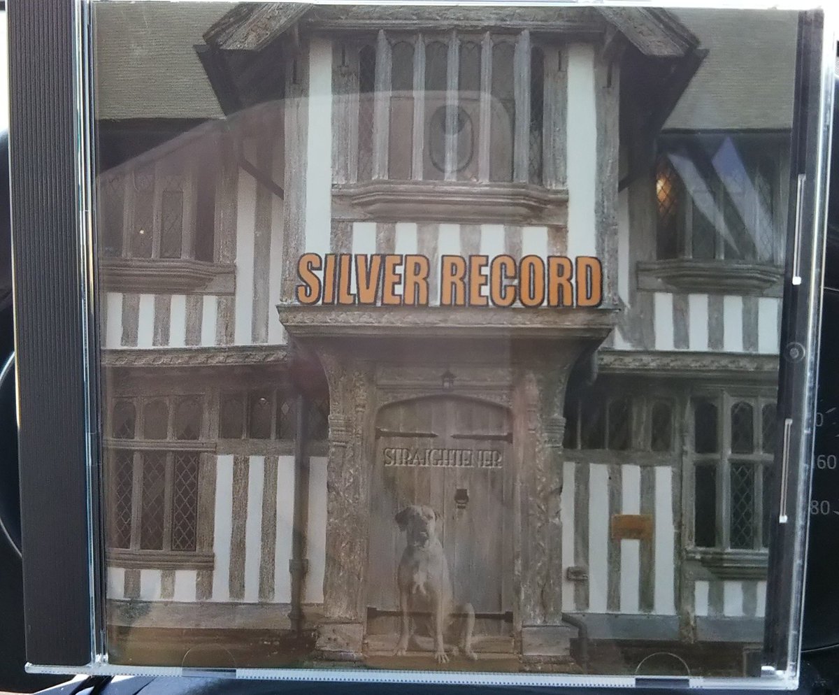 highbri's tweet photo. ブック○フでお見かけしたので…思わずお買い上げ😉✨ #ストレイテナー  #silverrecord https://t.co/3FB7W703FA