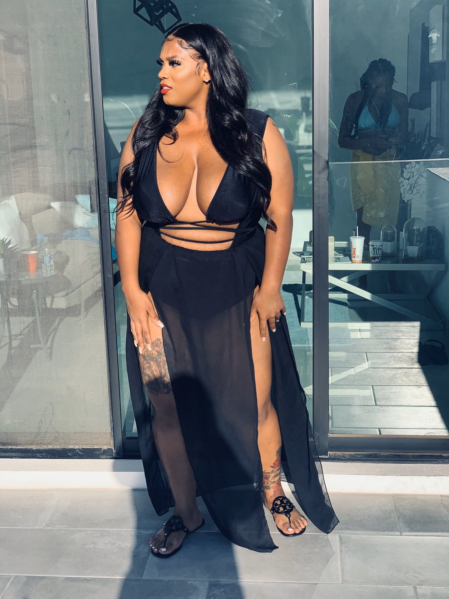 JequalaMUA's tweet photo. I’m a have you standin up when I’m around boy 💧 ig seen it first https://t.co/rtnOmIsvN3