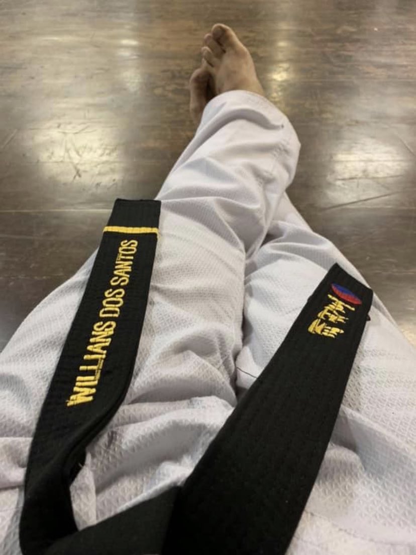 willians2santos's tweet photo. Se você cansar, aprenda a descansar mas nunca desistir 👊🏻🇧🇷🇰🇷 #blackbelt #taekwondomylife #taekwondo #liganacional #tkdmathias #Kukkiwon #1dan #cbtkd #fetesp #taekwondista #tkd #lutador #mma #ufc #faixapreta https://t.co/HH2NSmanb2