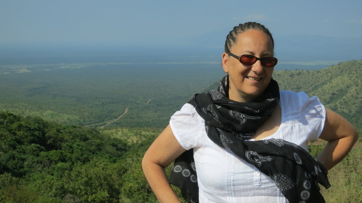 FLYTravelRadio's tweet photo. Catch Sunday's FLY interview with fellow @CIUT895FM presenter, Nadine McNulty of Karibuni. Nadine discusses her passion for #African #music, #culture and #travel. https://t.co/YEBgJGO9p8 #ciutfm #travel #adventure #storytelling #travelradio #travelAfrica #adventuretravel https://t.co/qgInuJ25E0