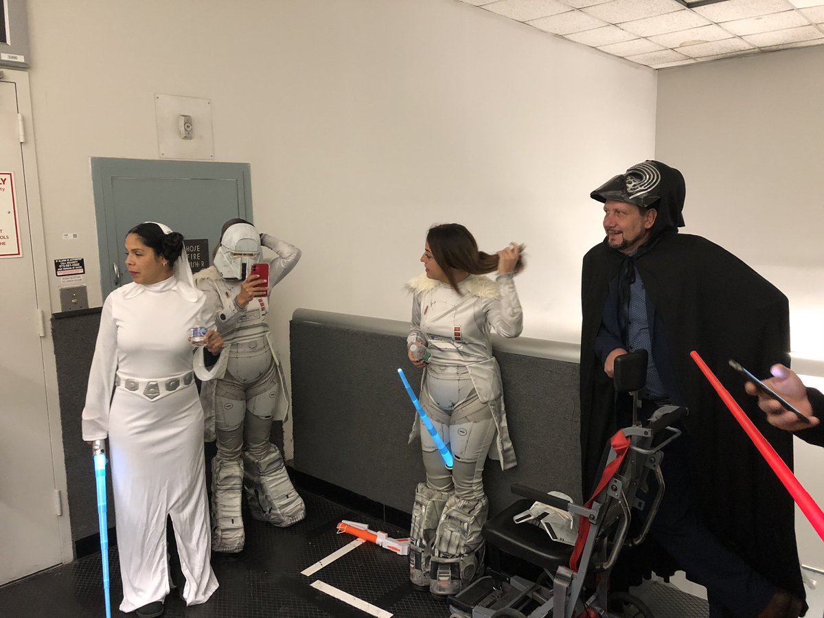 Sean Rosario (@seanrosario17) on Twitter photo EWR does it again! MST into C70 from a galaxy far, far away and made the jump to hyperspace in time! The Force is strong with EWR! #UnitedConsistencyTeam <a href="/JMRoitman/">Jon Roitman</a> <a href="/KevinSummerlin5/">Kevin Summerlin</a> <a href="/BsquaredUA/">Bradley Boyd</a> <a href="/mtmorais28/">Magda Morais</a> <a href="/Trozie2/">Trozie3</a> <a href="/LizzysLashes/">Elizabeth Groner</a> <a href="/MariaPerdomoEWR/">Maria M Perdomo</a> <a href="/Patriciaalzapi1/">Patricia Alzapiedi</a> EWR does it again! MST into C70 from a galaxy far, far away and made the jump to hyperspace in time! The Force is strong with EWR! #UnitedConsistencyTeam <a href="/JMRoitman/">Jon Roitman</a> <a href="/KevinSummerlin5/">Kevin Summerlin</a> <a href="/BsquaredUA/">Bradley Boyd</a> <a href="/mtmorais28/">Magda Morais</a> <a href="/Trozie2/">Trozie3</a> <a href="/LizzysLashes/">Elizabeth Groner</a> <a href="/MariaPerdomoEWR/">Maria M Perdomo</a> <a href="/Patriciaalzapi1/">Patricia Alzapiedi</a>