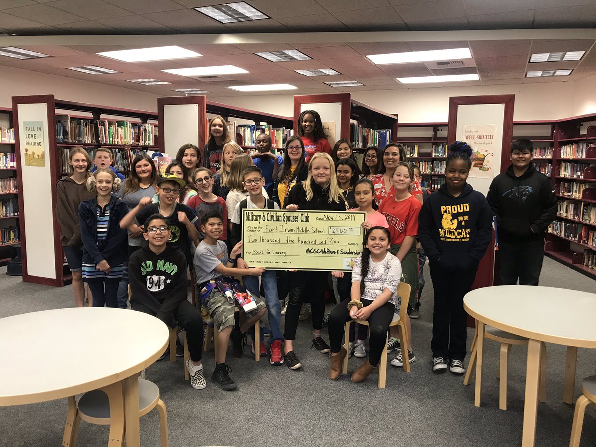 FIMS_Wildcats's tweet photo. Congratulations to our awesome librarian Mrs. Amber Faloona for receiving a grant to purchase new, up to date library books for our #FIMSWILDCATS readers! Awesome job #Faloona #thesilvervalleyway #books #grant @NTC_UPDATE @MCLB_Barstow @MrY_SVUSD @jnajera_SVUSD @mlacey_SVUSD https://t.co/CPIF6zE5IW