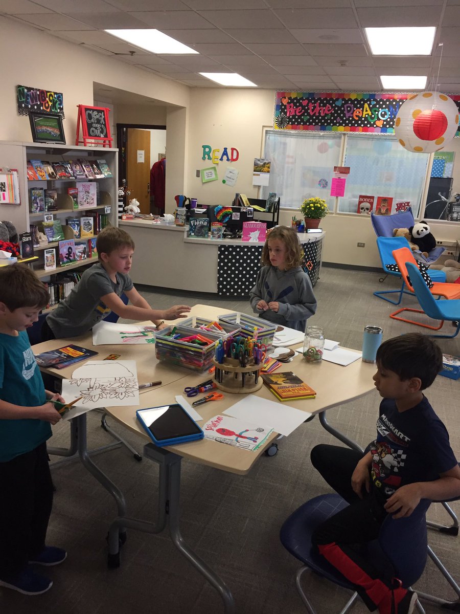 We had so much fun creating today during book checkout! Thanks <a href="/KatieSchiyer2/">Katie Schiyer</a> for all the awesome activities! #Everettsoars