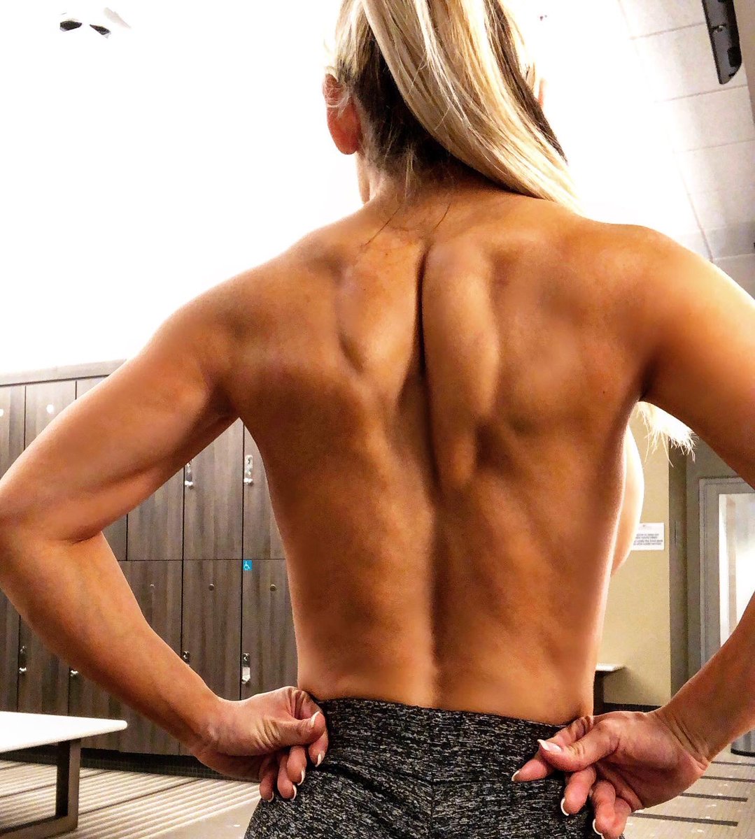 MarlentPage's tweet photo. Late nights will always pay off ππ¦π #backworkout #backdayfeels #backday #aesthetics #bodybuilding #nodaysoff #hardwork #hardworkpaysoffs #dedication #gohardorgohome #traininsaneorremainthesame #gymmotivation #gymmade #latenightgrind #latenight #teamnosleep #beastmode https://t.co/9JESl4XSSr