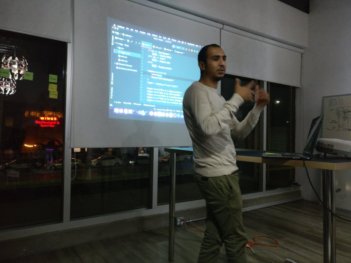 PythonTijuana's tweet image. Muchas gracias por acompañarnos hoy en el Meetup de Noviembre en las oficinas de @FWScience, hoy tocó hablar de logging con Python y de Image Recognition con OpenCV, nos vemos el próximo mes 😁🐍🇲🇽.