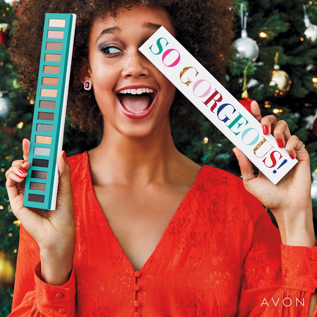 wanda_isaacs's tweet photo. New, iconic gifts! https://t.co/oI7wk8SxcJ https://t.co/bzOU9ys1tf