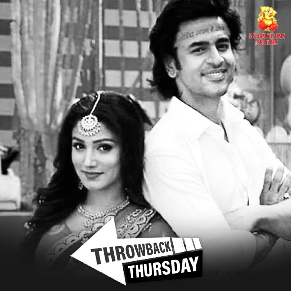 RstfOfficial's tweet photo. #RSTFThrowbackThursday
Roop, a man dealing with the patriarchal norms of the society and Ishika, a young strong woman who joins hands with Roop!
Watch #RoopMardKaNayaSwaroop only on @voot
#DonalBisht #Roop #Ishika #RooShika #ShashankVyas #RashmiSharma https://t.co/t2KRH3Cgh8