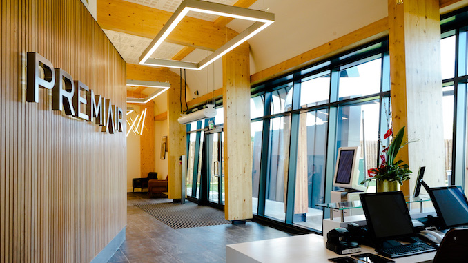 Manchester Airport unveils new PremiAir terminal for 'an extra special start to the holiday' #travel 

bigplanettravel.co.uk/2019/11/14/man…