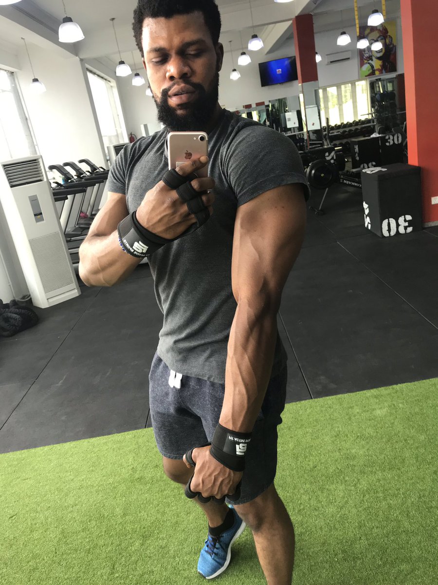 Sermon Title: FitnessHack to a bigger arms for men..

Dated: Thursday 14th, November. 2019

Compiled and edited by FitPreacher: @fit_iam 

It is no rocket science that when you visit the gym or any fitness centers, you’d see lot of guys engaging in different kinds of bicep curls