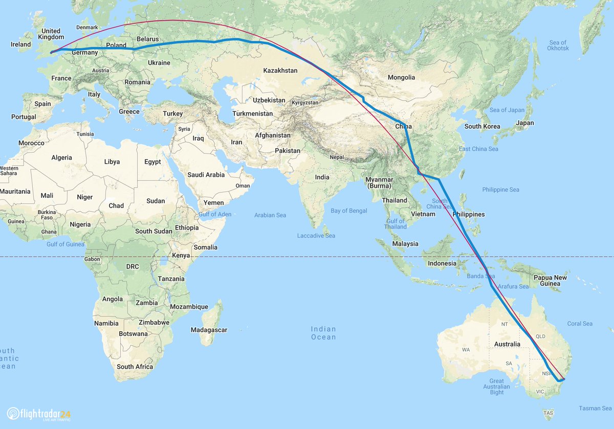 Flightradar24 on Twitter: "The 2nd @Qantas #ProjectSunrise flight has just departed London Sydney. #QF7879 is to take 19 hr 18 min. Takeoff weight: 231,920 kg 100,000 kg quite