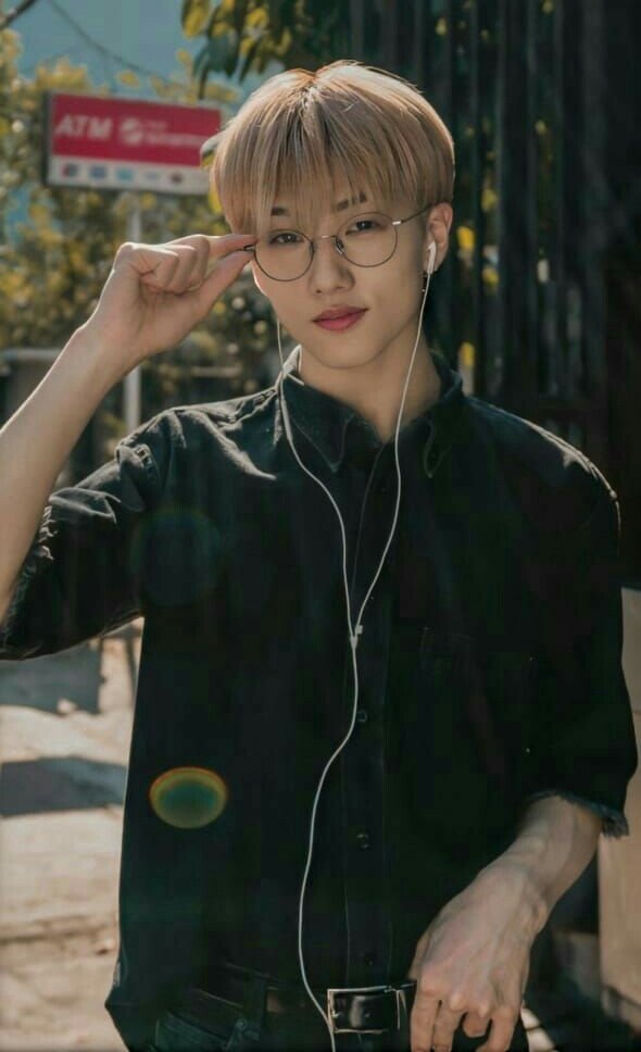 คริส23ㅈ(off) tweet media