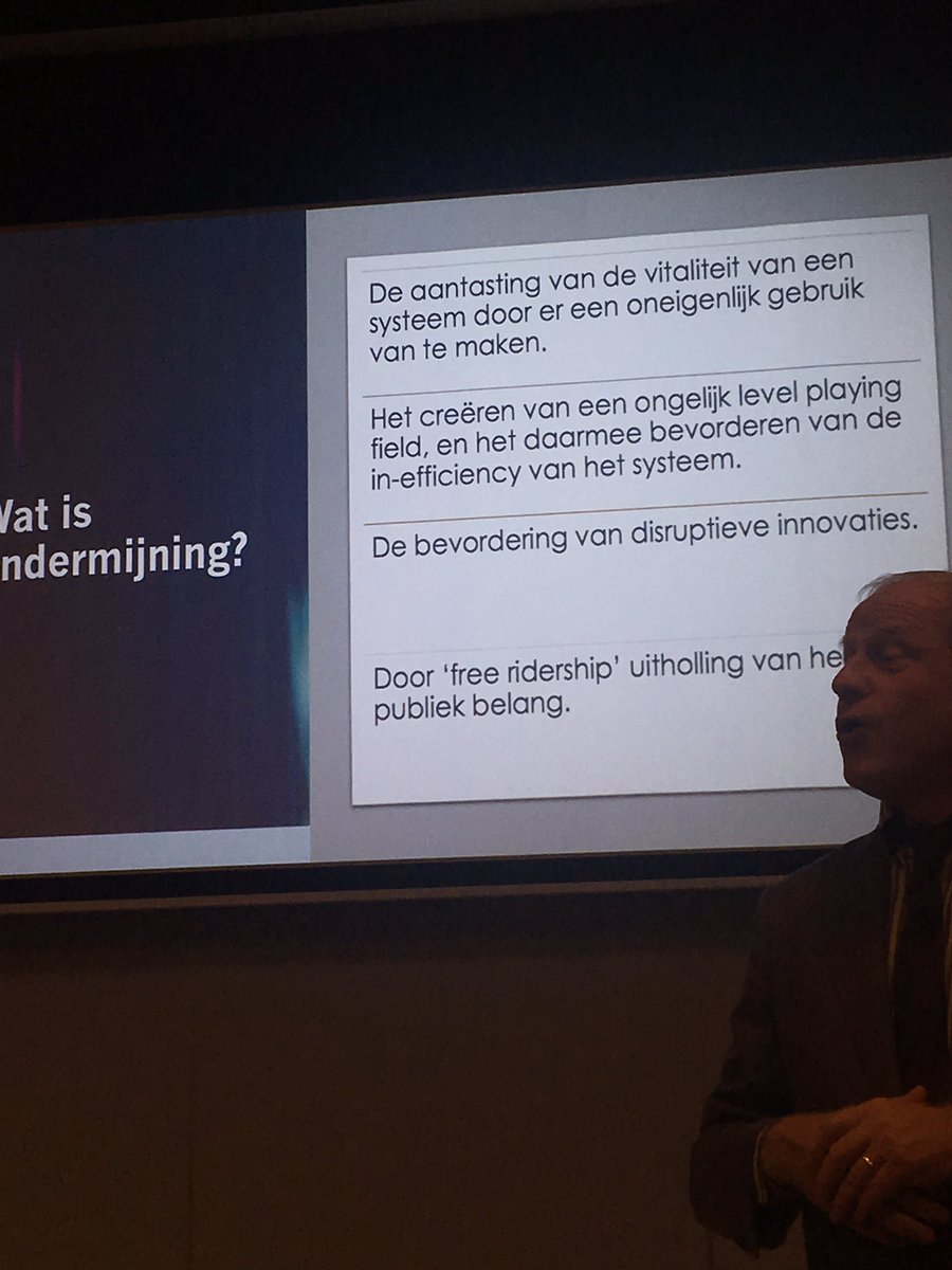 AngeliqueGroot_'s tweet photo. @WagnerGroupNL Inspirerende gesprekken gevoerd over #ondermijning in de wereld van #topsport en #Health. Oplossingen liggen oa op het vlak van vitaliteit en morele opvattingen. Dit vraagt good governance met focus op ‘de bedoeling’ #MBASportsenHealth @WagnerGroupNL @PhilipEWagner https://t.co/5ZV45yIFkP