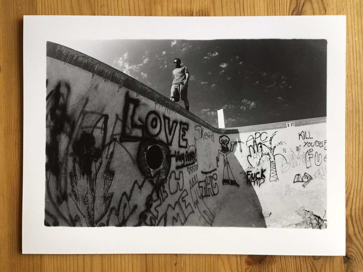 #pipeshots#skateboardphotography#filmphotography#darkroomprint#ilford