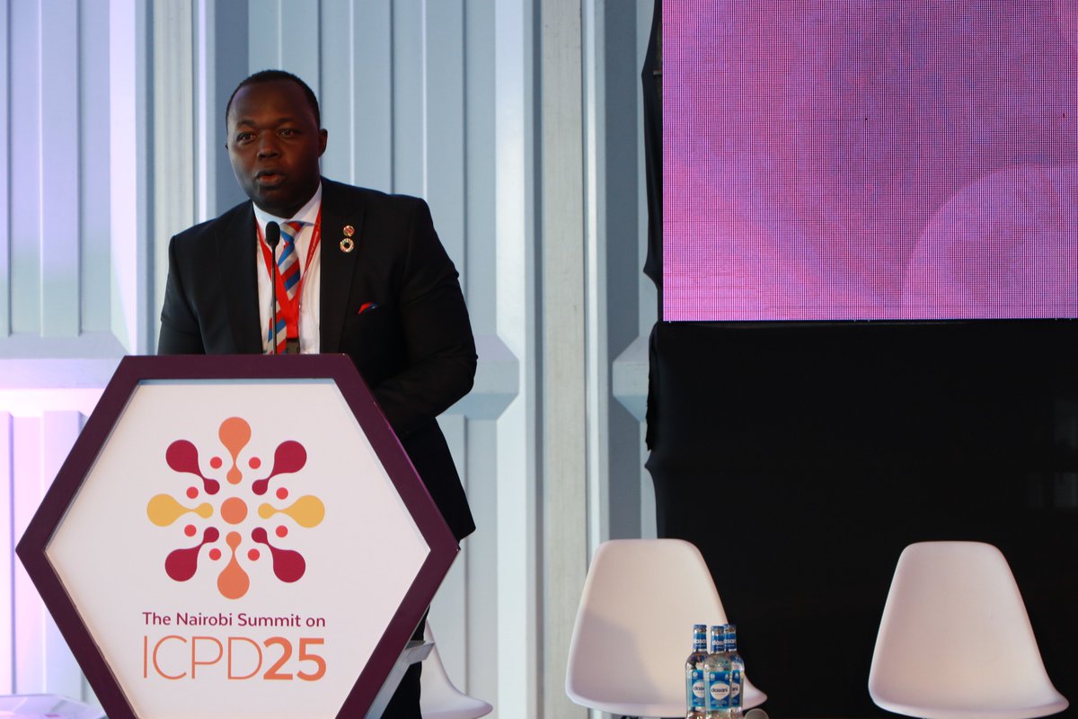 KIPPRAKENYA's tweet image. Secretary Youth Affairs @SDY_Ke Mr.Raymond O. Auma  opening the session on youth as Engine of change @KICC_kenya #KIPPRA
#ICPDyouth  #ICPDNairobiSummit  #ICPD25
