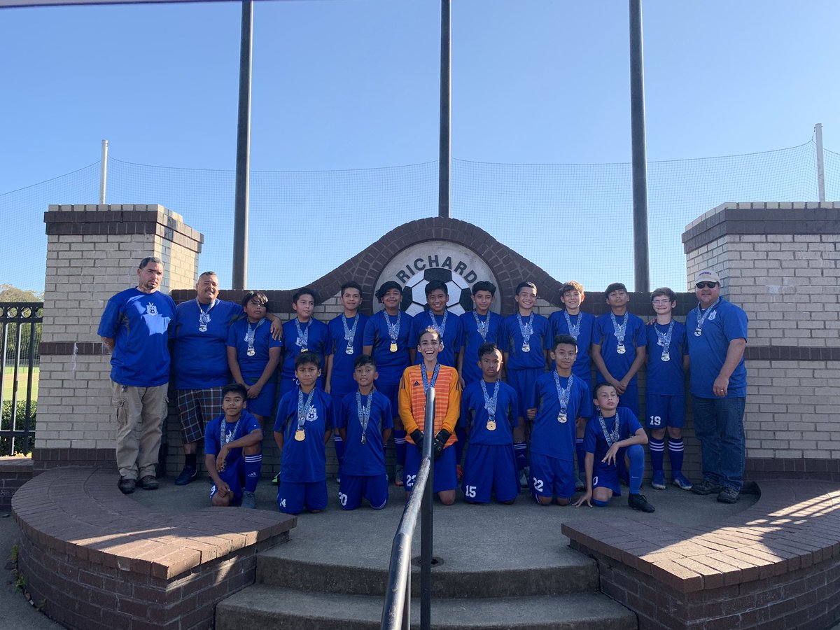 AzulesF's tweet image. Azules blue fútbol club we win bash in the boro 2019 Richard