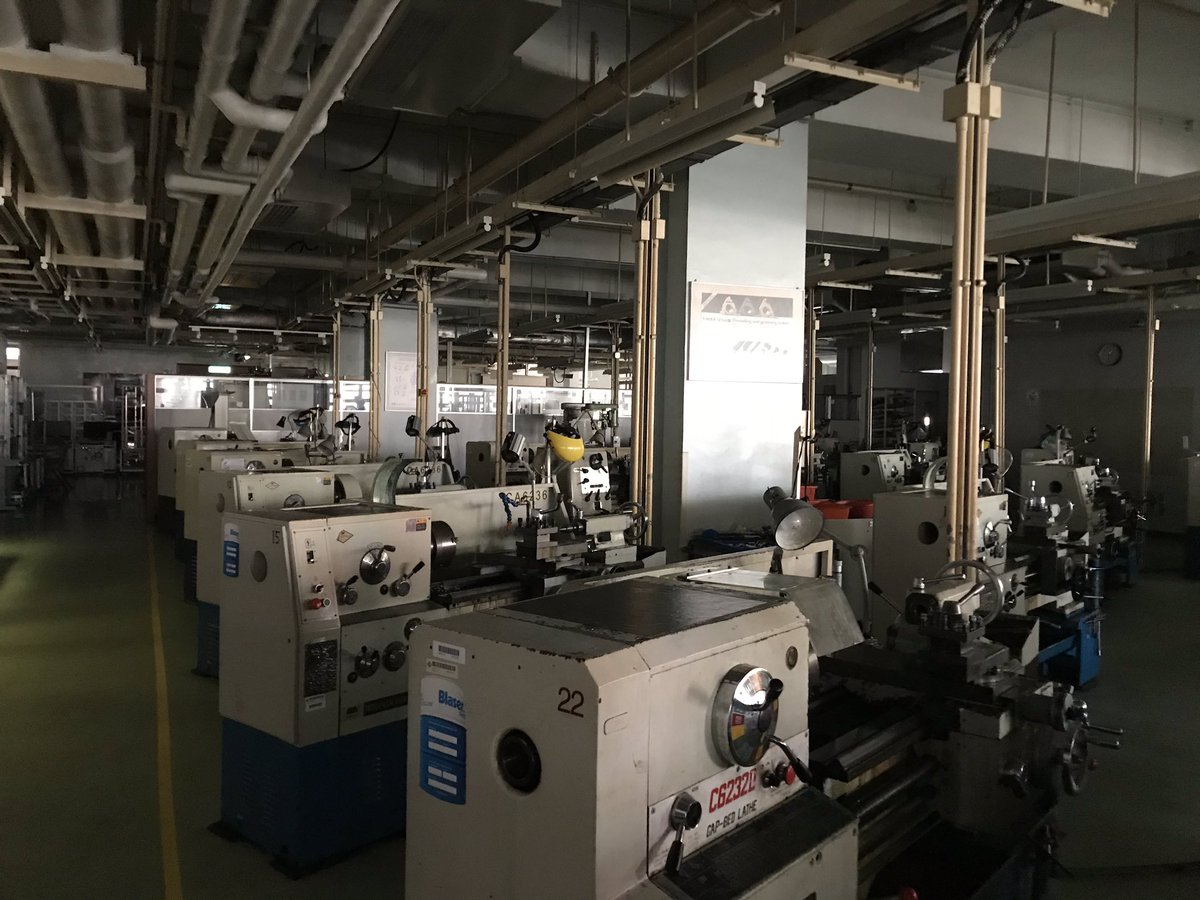 Exploring the empty workshops at PolyU is eerie but illuminating. No wonder the defences here feel so much more designed and industrial than HKU’s. This is what you get taking on a uni that was historically a trade school and still excels in engineering and the applied sciences.