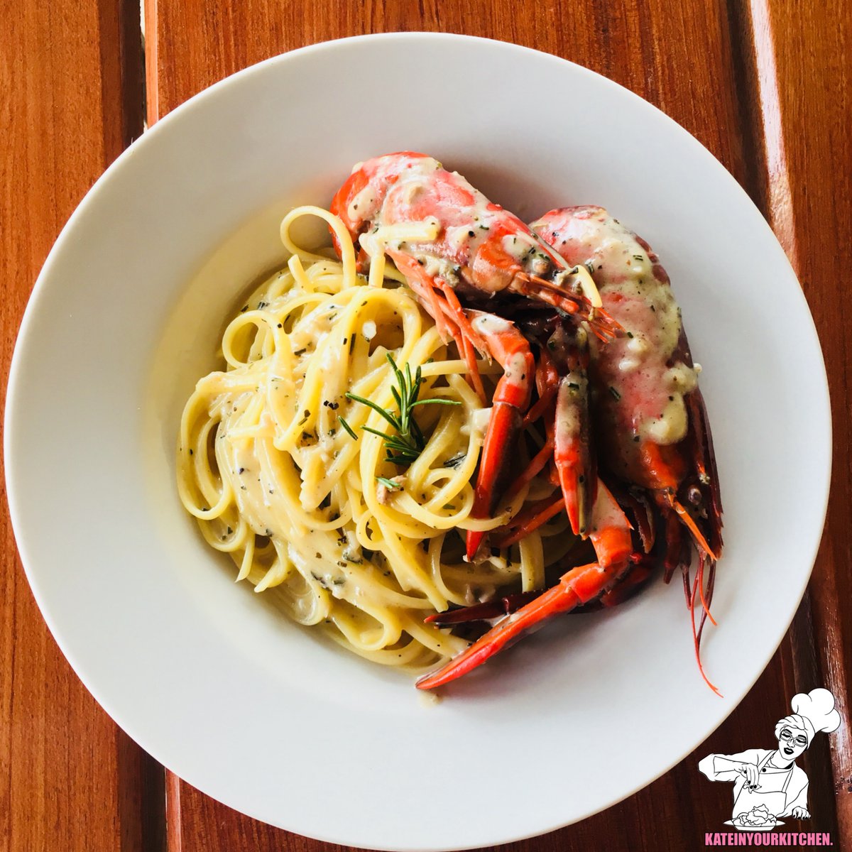 kattleyaOrkd's tweet photo. I think this is the prettiest plate iv made thus https://t.co/99UuhZPapU super proud of myself.This practice thing is a thing ey!Cant wait to be a master plater! #tbt #kiyk #kateinyourkitchen #wearezed #zedmeetsitaly #chefsofzambia #RttoMakeSomeoneDrool https://t.co/SndtoX4Ejs