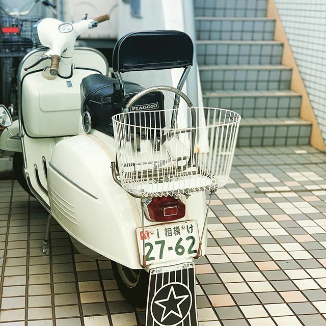 AT_DS's tweet photo. 久々のSS

#vespa #180ss https://t.co/BhKw3yQ7Hs https://t.co/C8mISIrdWf