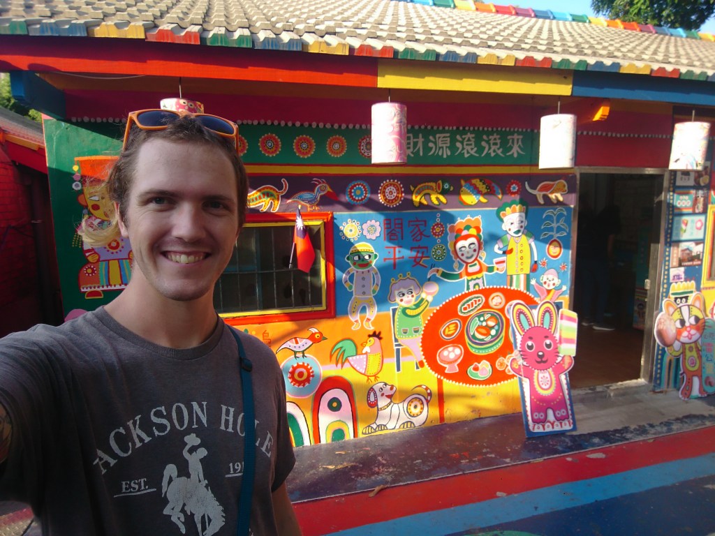 BackpackingBeer's tweet photo. World Trip: Taiwan
The majestic poet Bridger is at it again with an epic about the island of Taiwan! https://t.co/YRPqwMgBzs https://t.co/CroGKUdEaU