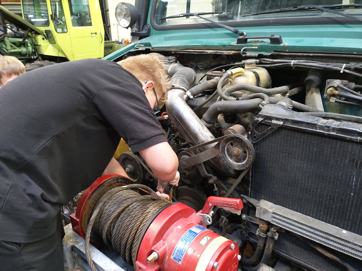 QEStudio_Engineering tweet media