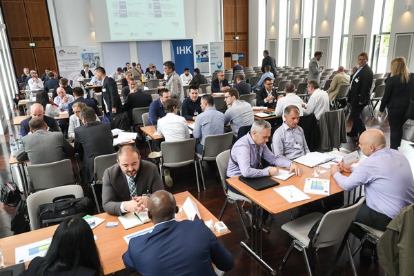 Internationales: 2020 werden die grenzüberschreitenden Veranstaltungen des @BMEev ausgebaut, sagte Olaf Holzgrefe, Leiter International Business beim BME, am Donnerstag auf dem 54. BME-Symposium Einkauf und Logistik in Berlin. #bmesymposium #pacesetter Foto: IHK Dortmund