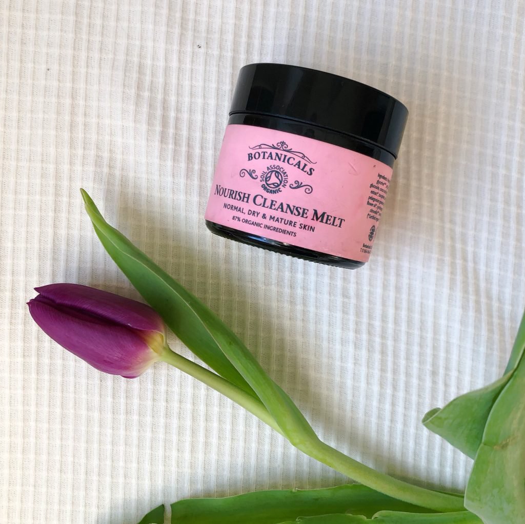 GIFTED - Botanicals Nourish Cleanse Melt Review lttr.ai/KDWO #BloggersTribe #BloggingGals #bblogger