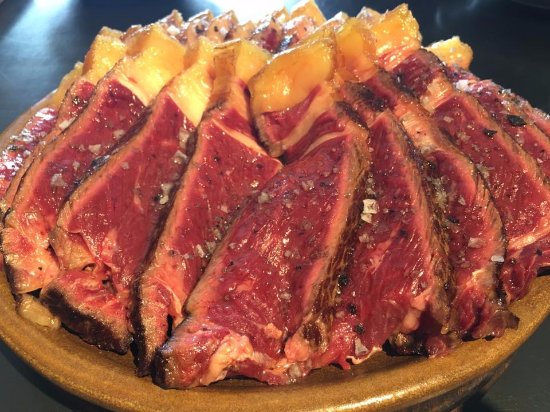 A quien no le apetece un chuletón cuando es de primera, para ti o para compartir en familia, no te lo pierdas!