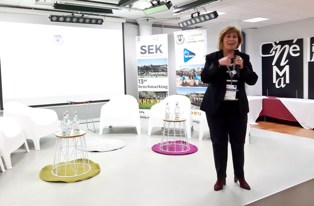 CICAE_Educacion's tweet photo. Mari Cruz Lagar da comienzo al
#BenchmarkingSEK, con un inicio musical y ecológico en @SEKCiudalcampo https://t.co/SntUFD2QY9