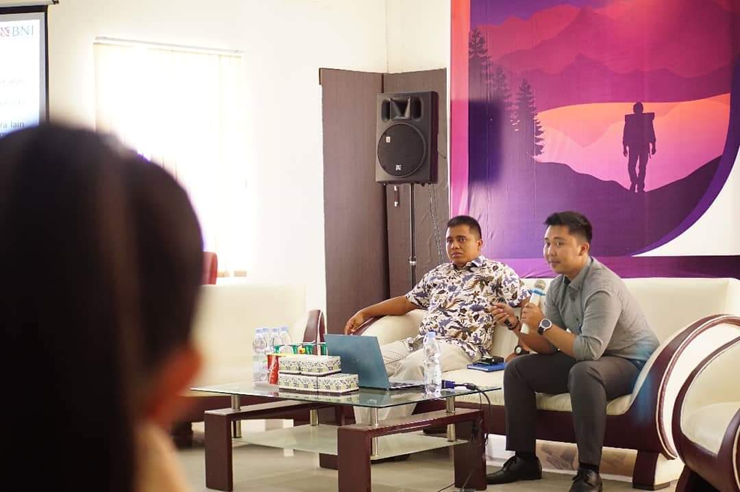 pajakketapang's tweet image. &quot;Keterbatasan pengetahuan, pengalaman ataupun modal bukanlah halangan dalam memulai usaha, hanya kemalasan yang menghentikan kita untuk berusaha,&quot; ujar Bang Setra.

#BusinessDevelopmentService
#seminar #wirausaha
#entrepreneur #UMKM
#PajakKuatIndonesiaMaju
#PajakKitaUntukKita