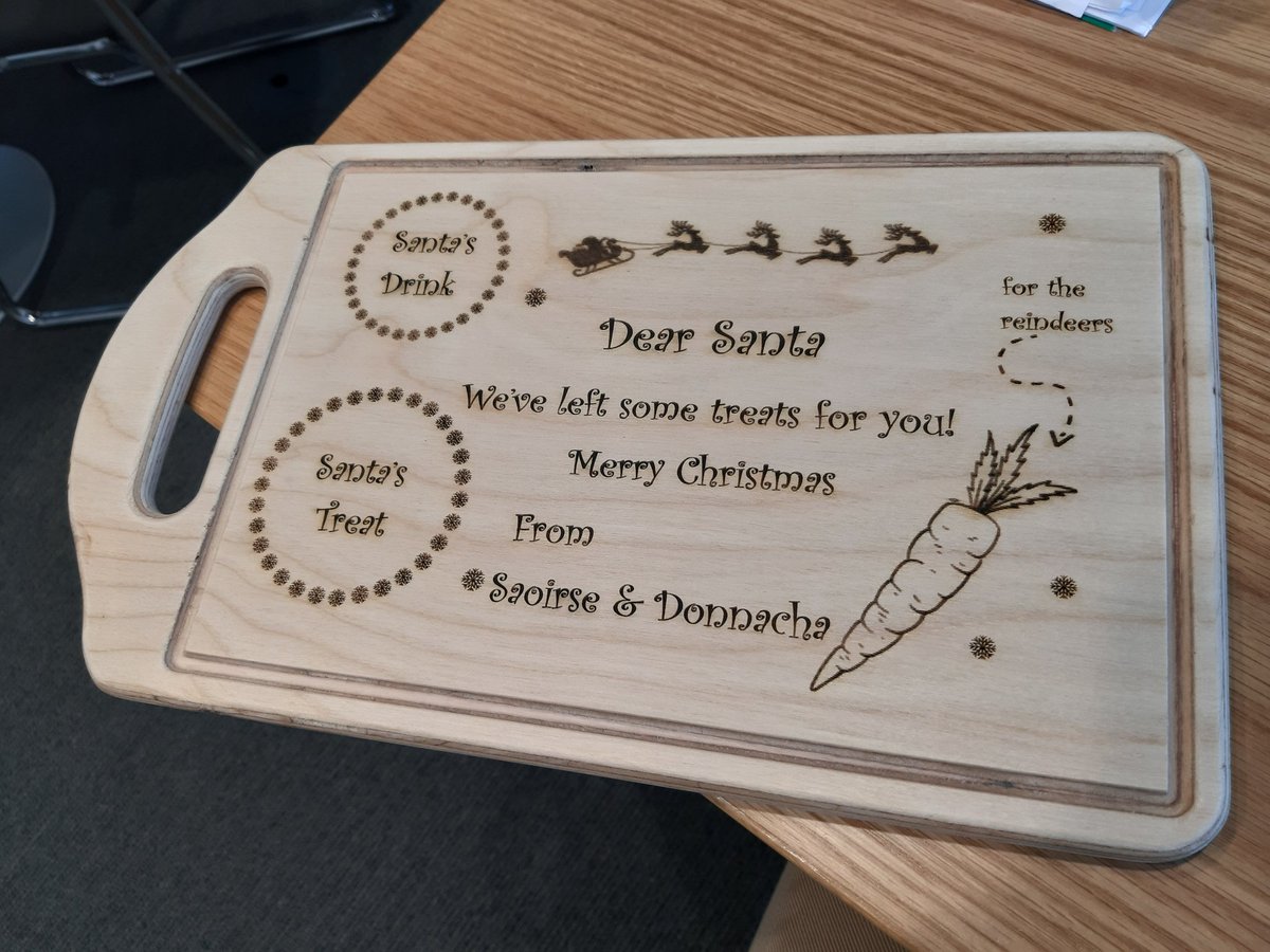 Look what just arrived from Cairde Social Enterprise (<a href="/CairdeEnterpri1/">Cairde Enterprises</a>) - My kids very own personalised Santa &amp; Reindeer treat tray 🎅🏻🦌🥕🥛

Consider getting your Christmas gifts from Social Enterprises. Every euro has a much deeper social / environmental impact 🎄

#SocEnt  🚀