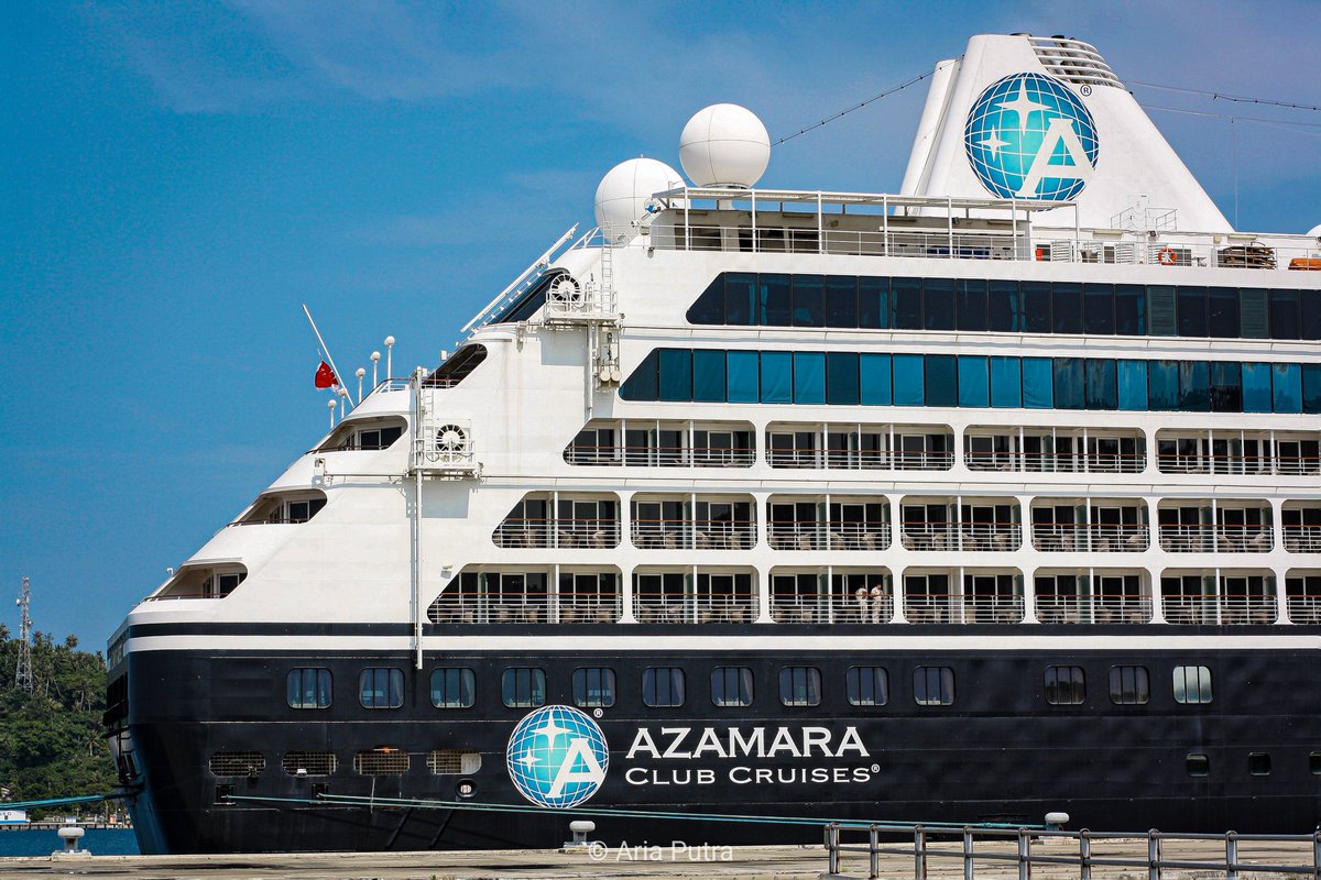 Azamara Quest Cruise Ship ๐ข.@kemenpar @genpi_sabang @genpi_aceh @pesonaid_travel @pesonaacehid @wishnutama @wonderful@thelightofaceh_ @ceritadestinasi.#cruise #azamara #azamaraquest #pesonaindonesia #wonderfulindonesia #thelightofaceh #sabang #tourism #sony
