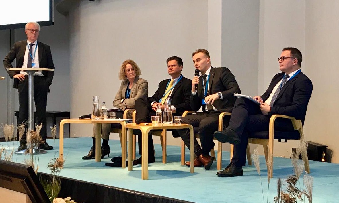 TEM_uutiset's tweet photo. Nuclear Innovation for a Clean Energy Future -session at #setplan2019. On stage: Fredrik Vitabäck, Dept. CEO @gehnuclear, @AtteHarjanne Member of @SuomenEduskunta, @YDesbazeille DG @FORATOM_nuclear and Isabelle Flour Chef du département on EDF w/ moderator @Jalkio @ TEM_uutiset https://t.co/xMH4jarJlP
