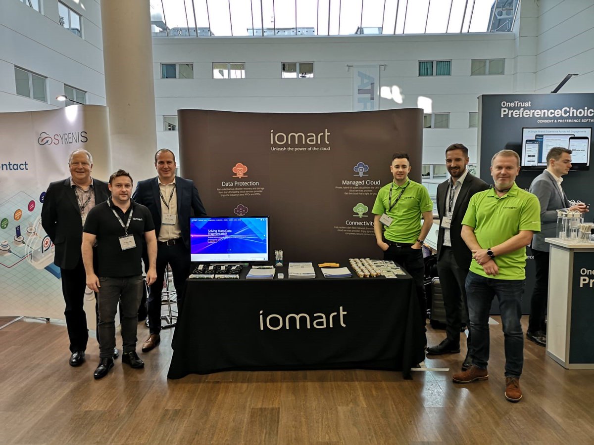 iomart's tweet image. We&apos;re kicking #datamanagement challenges into the stands at the Madjeski Stadium today at the Data Protection and Privacy Conference with our partners @Cohesity 
Stop by our stand to find out how to overcome your primary and secondary storage challenges
#ExecLN #ELN