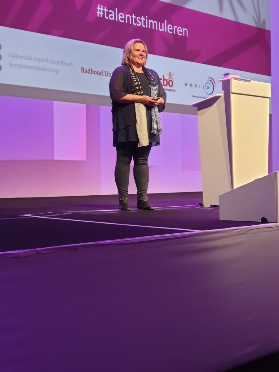 <a href="/noortjep/">Nora Steenbergen</a> opent de <a href="/SLO_nl/">SLO</a> en NTCN-conferentie over #talentstimuleren. In 2 dagen samen met 1000 enthousiaste professionals stappen zetten om talenten verder te ontwikkelen = #flow + #genieten