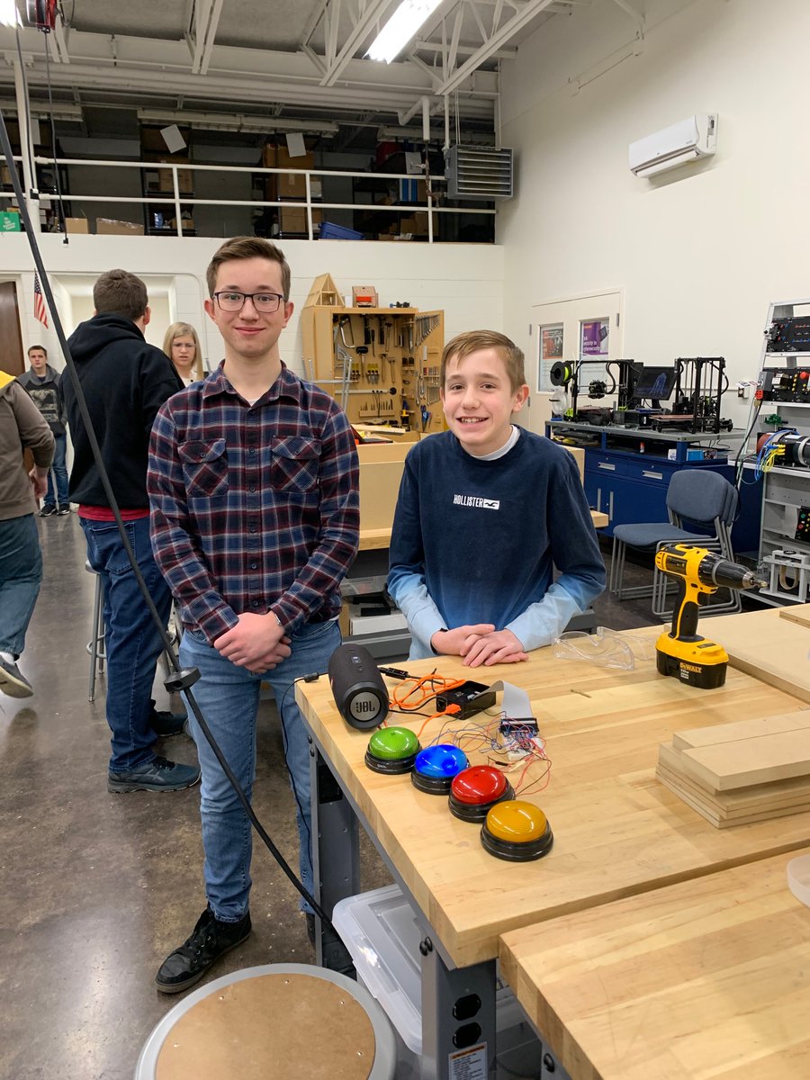 BtecVa's tweet image. The Engineering class  working in partnership with Kid&apos;s Square in Roanoke to design and create interactive stations. Berglund Center has  agreed to sponsor an interactive button that plays music. #ctebtec @Berglundcenter #engineering @Kidssquarecenter #interactivedesigns